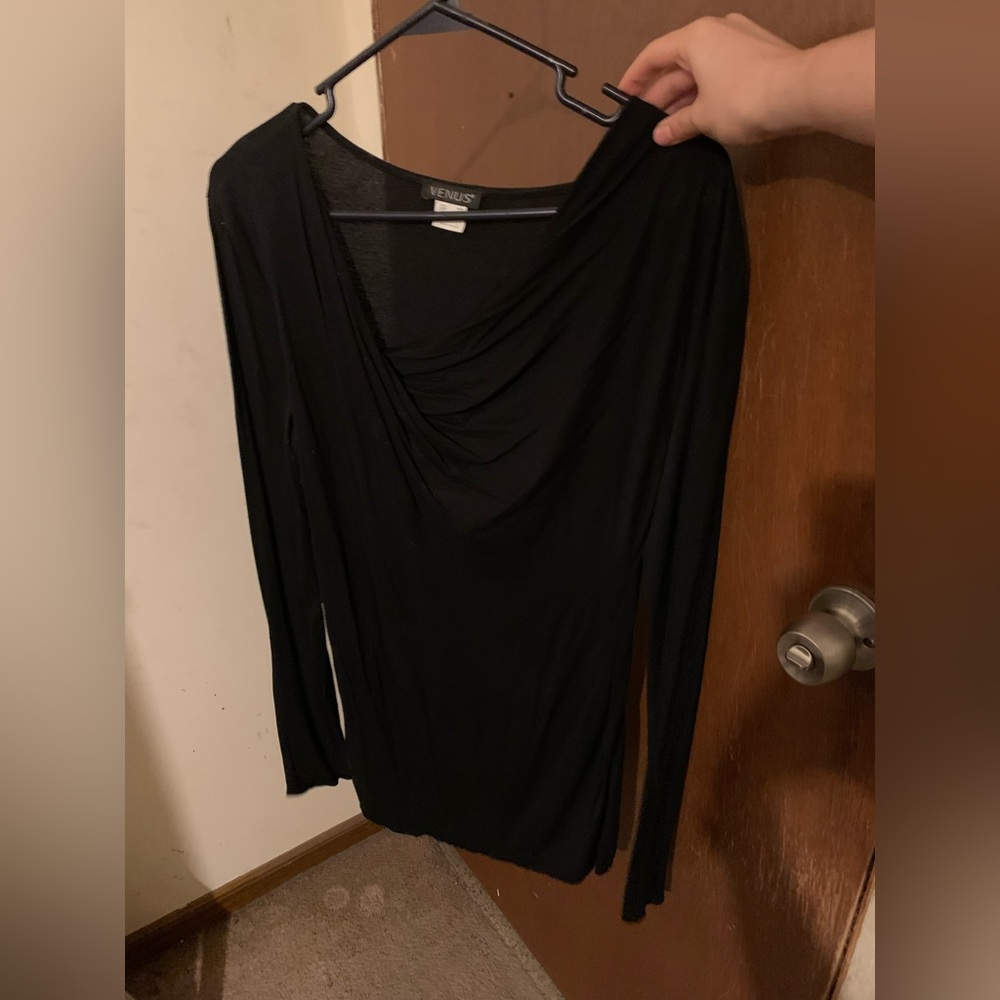 Venus long sleeve black blouse